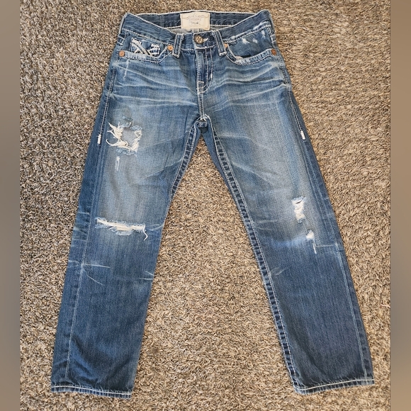 Rock Revival Jeans and Taylor Boyfriend Cropped Jean - Picture 5 of 7